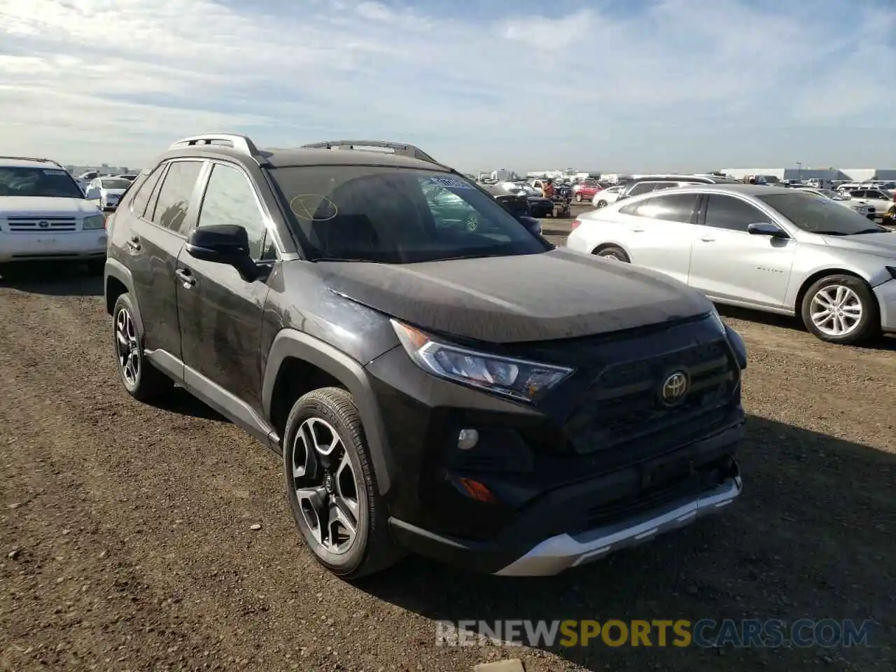 1 Photograph of a damaged car 2T3J1RFV2KW029863 TOYOTA RAV4 2019