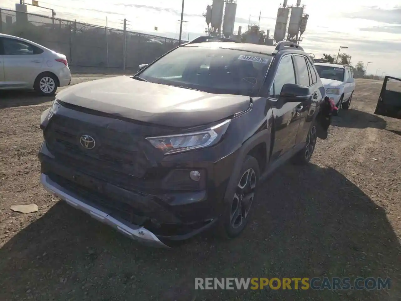 2 Photograph of a damaged car 2T3J1RFV2KW029863 TOYOTA RAV4 2019