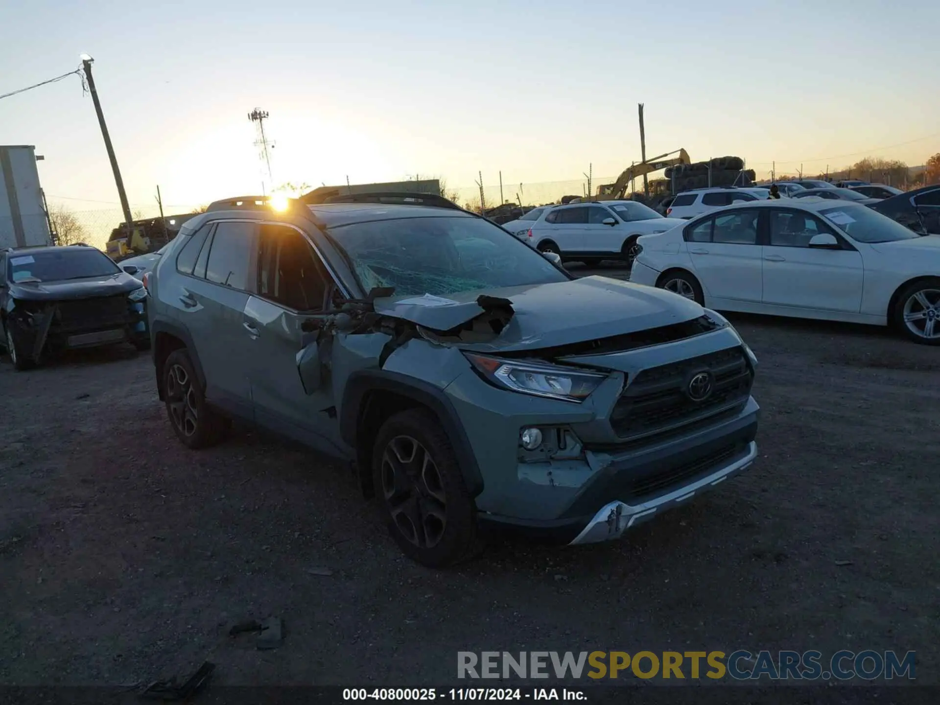 6 Photograph of a damaged car 2T3J1RFV2KW061311 TOYOTA RAV4 2019