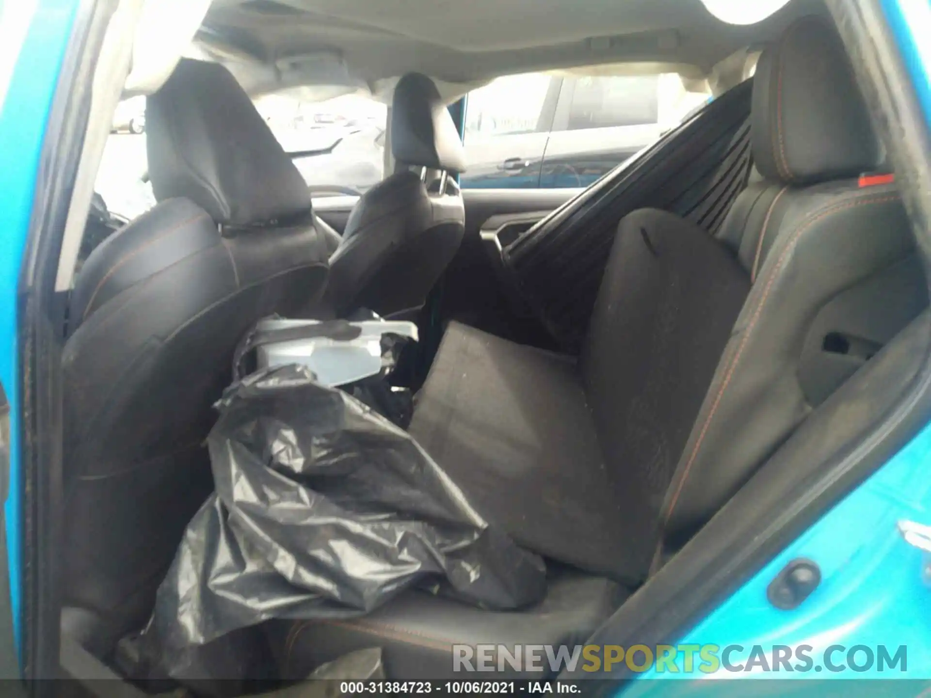 8 Photograph of a damaged car 2T3J1RFV2KW064080 TOYOTA RAV4 2019