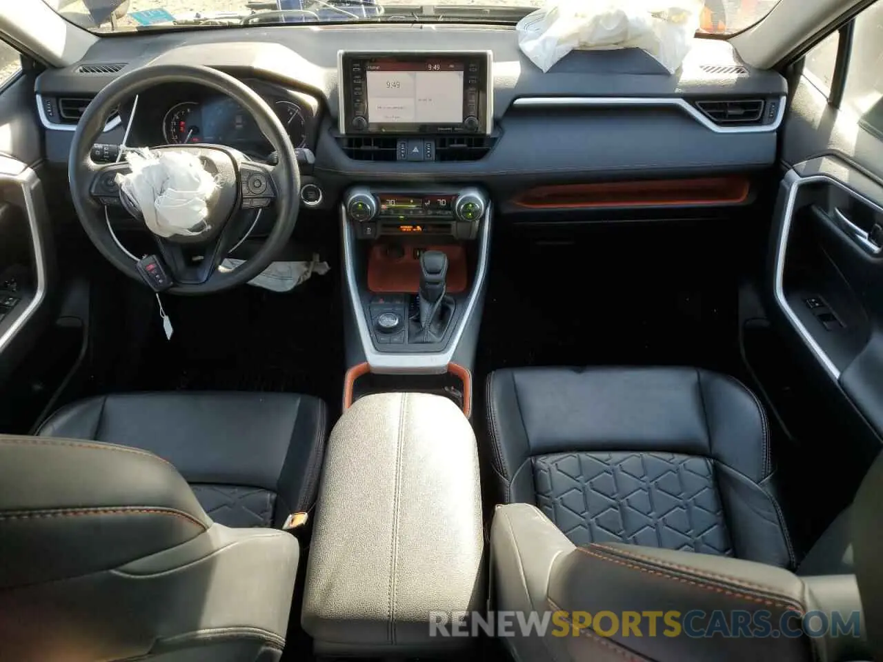 8 Photograph of a damaged car 2T3J1RFV3KW005930 TOYOTA RAV4 2019