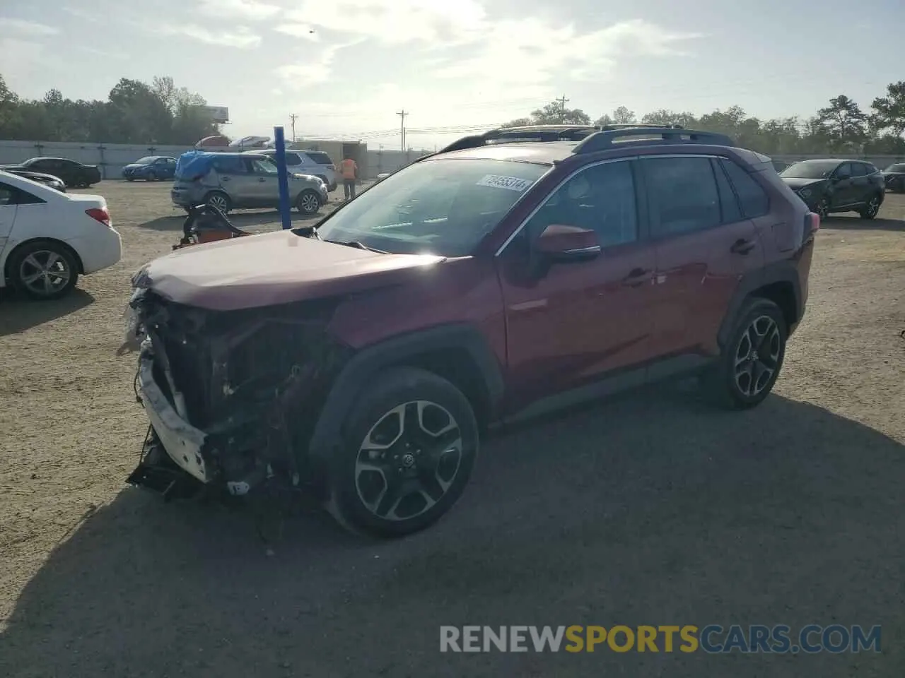 1 Photograph of a damaged car 2T3J1RFV3KW008732 TOYOTA RAV4 2019