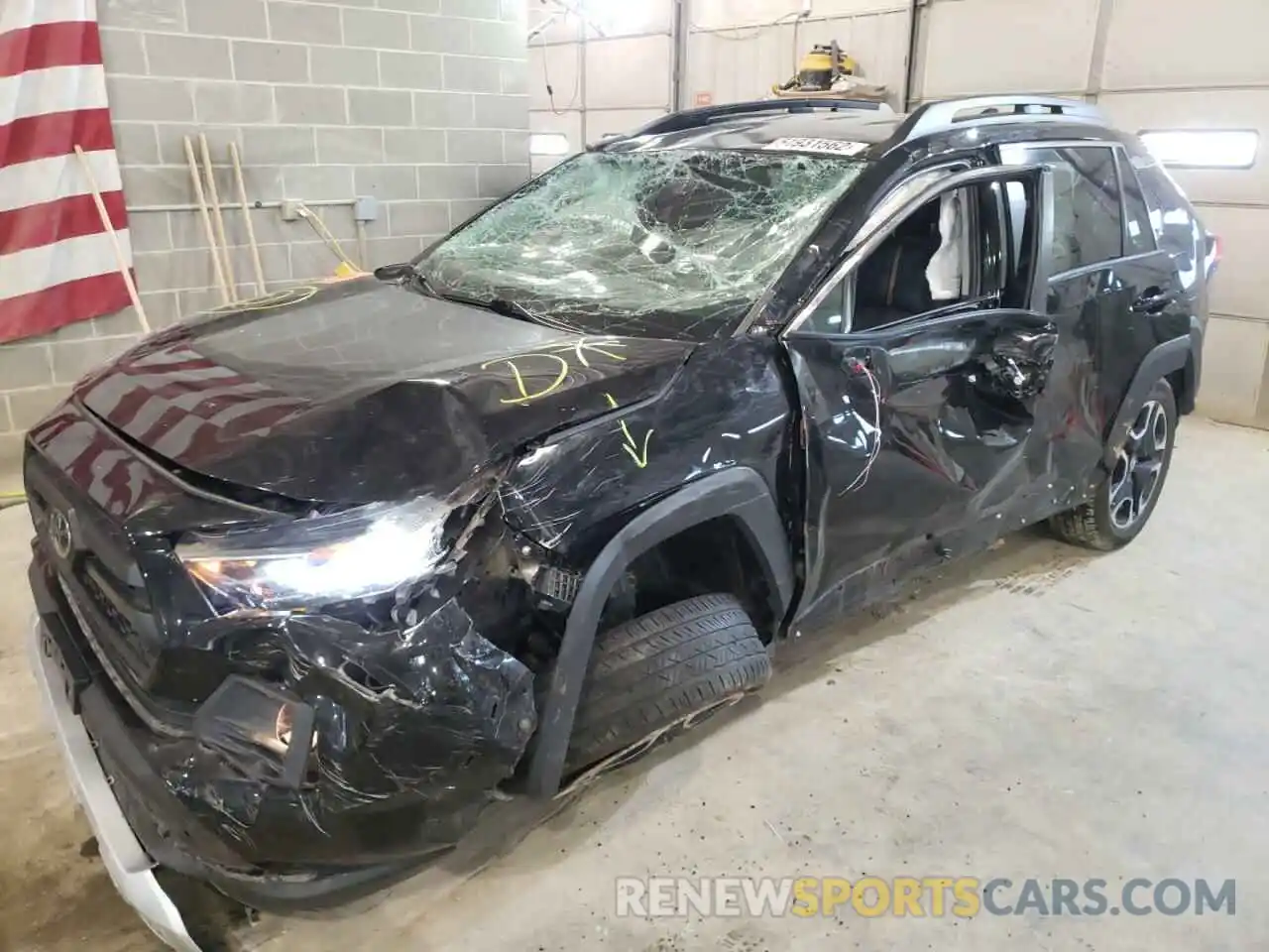 9 Photograph of a damaged car 2T3J1RFV3KW016488 TOYOTA RAV4 2019