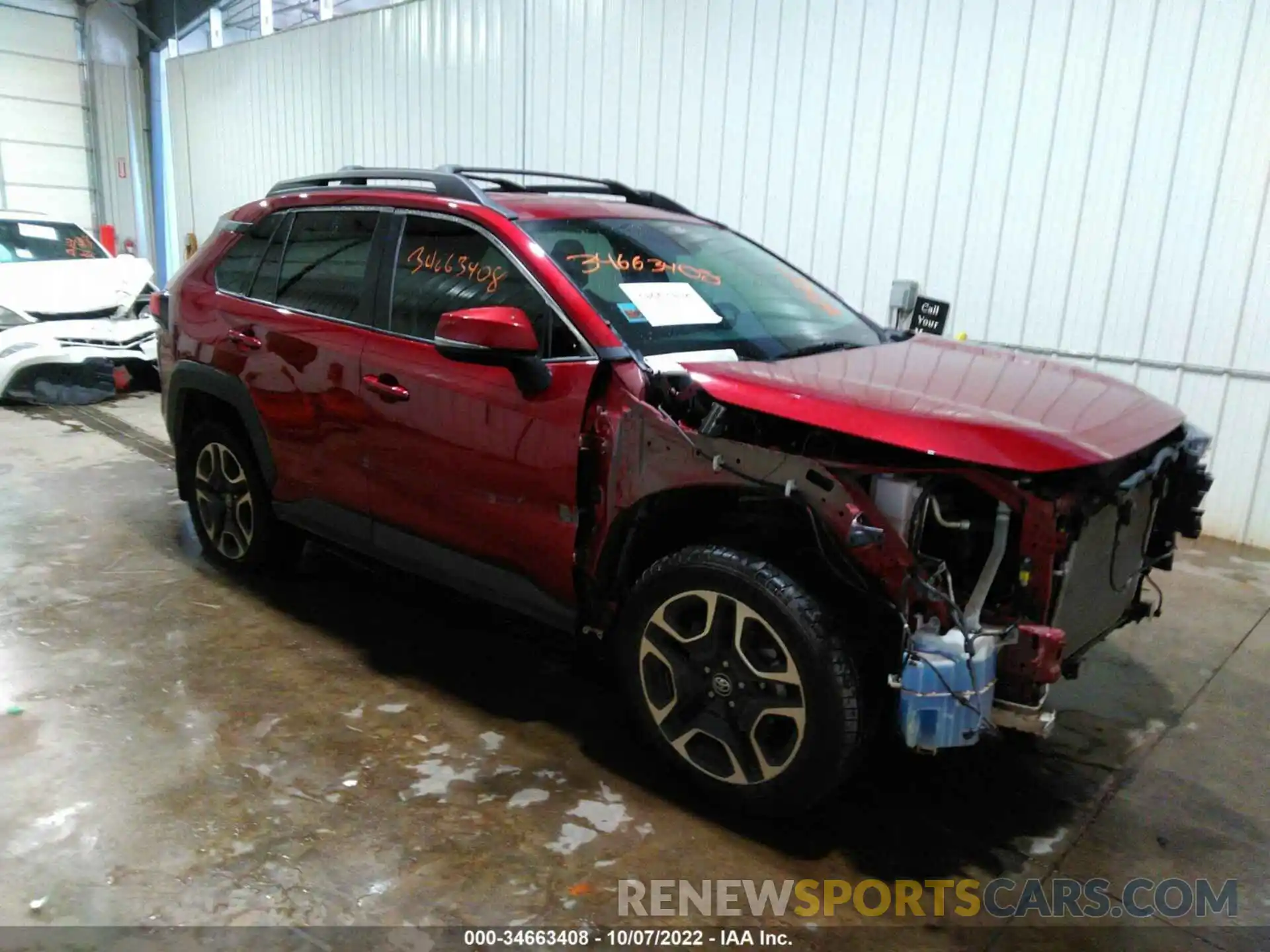 1 Photograph of a damaged car 2T3J1RFV3KW021643 TOYOTA RAV4 2019