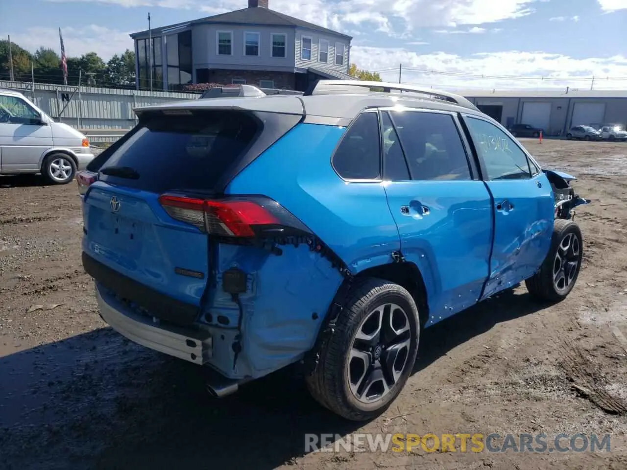 4 Photograph of a damaged car 2T3J1RFV4KC013455 TOYOTA RAV4 2019