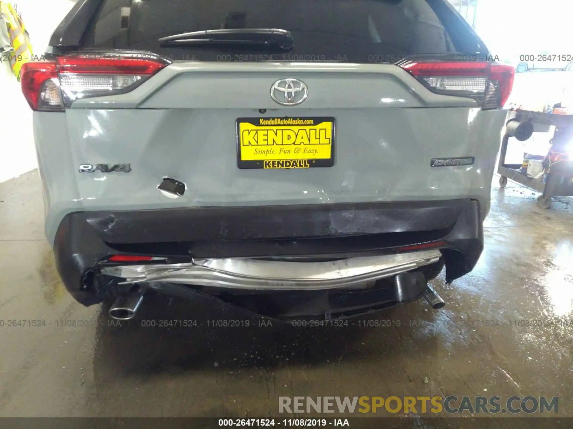 6 Photograph of a damaged car 2T3J1RFV4KC042471 TOYOTA RAV4 2019