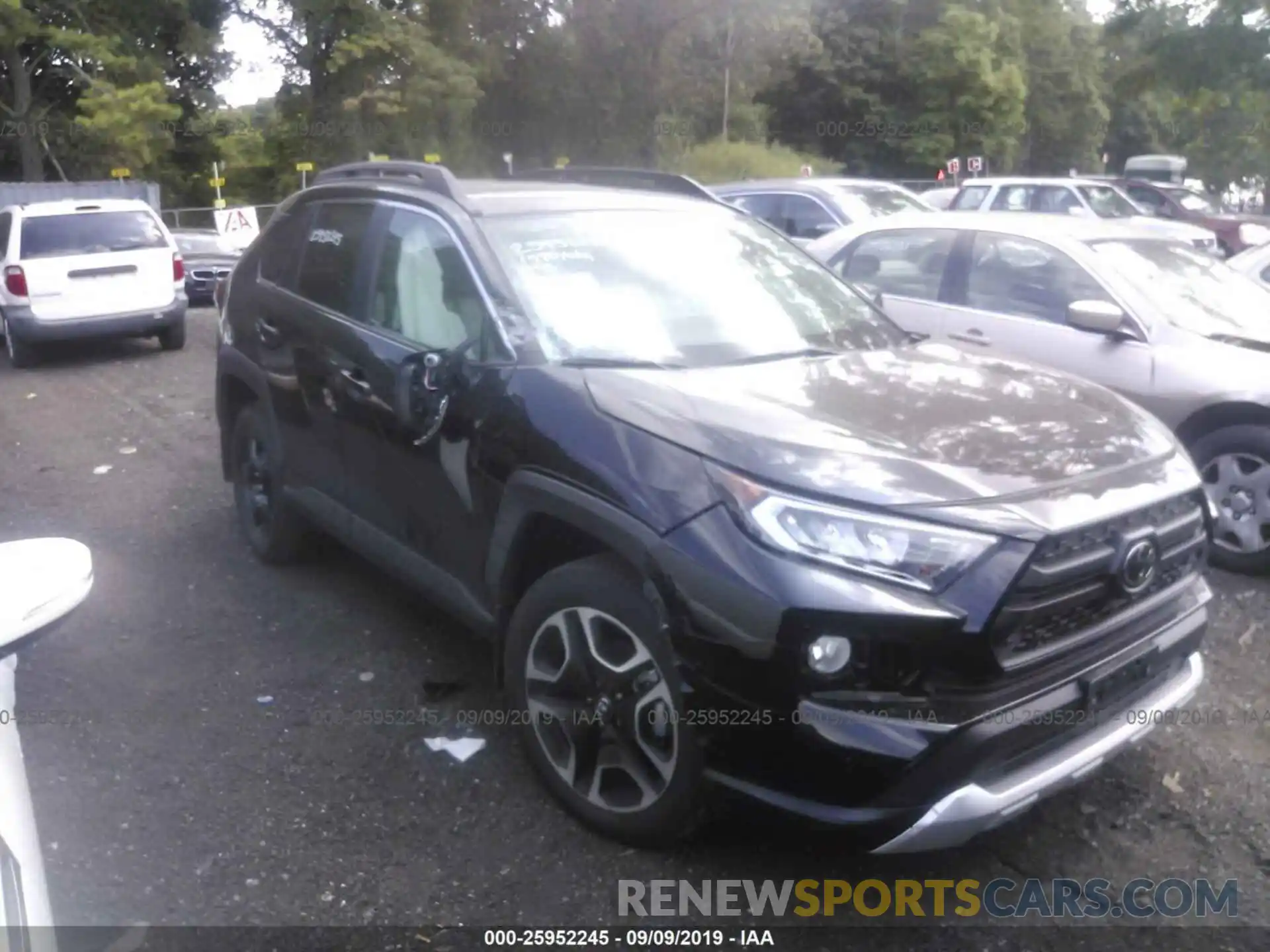 1 Photograph of a damaged car 2T3J1RFV4KW005399 TOYOTA RAV4 2019