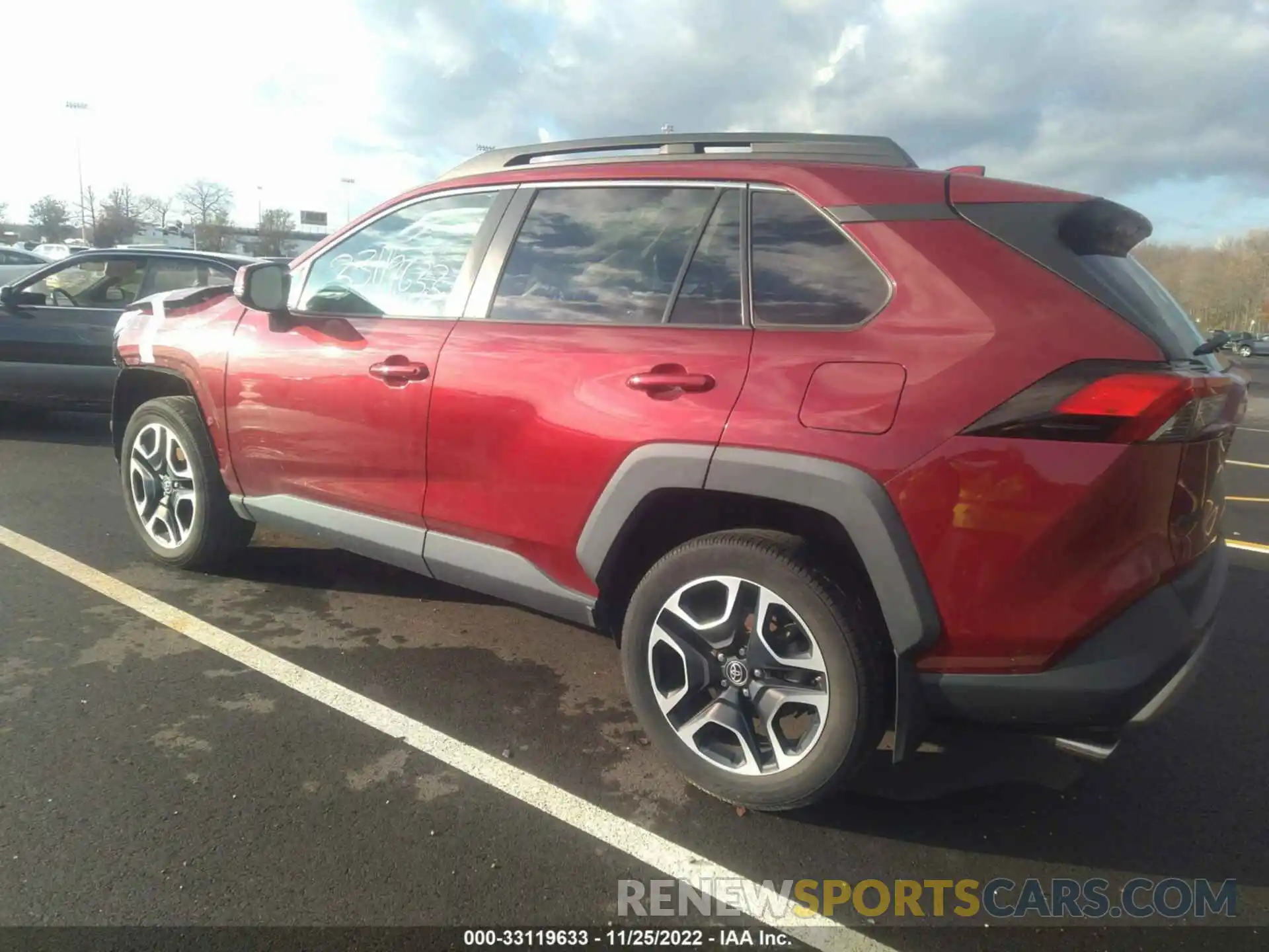 3 Photograph of a damaged car 2T3J1RFV4KW027970 TOYOTA RAV4 2019