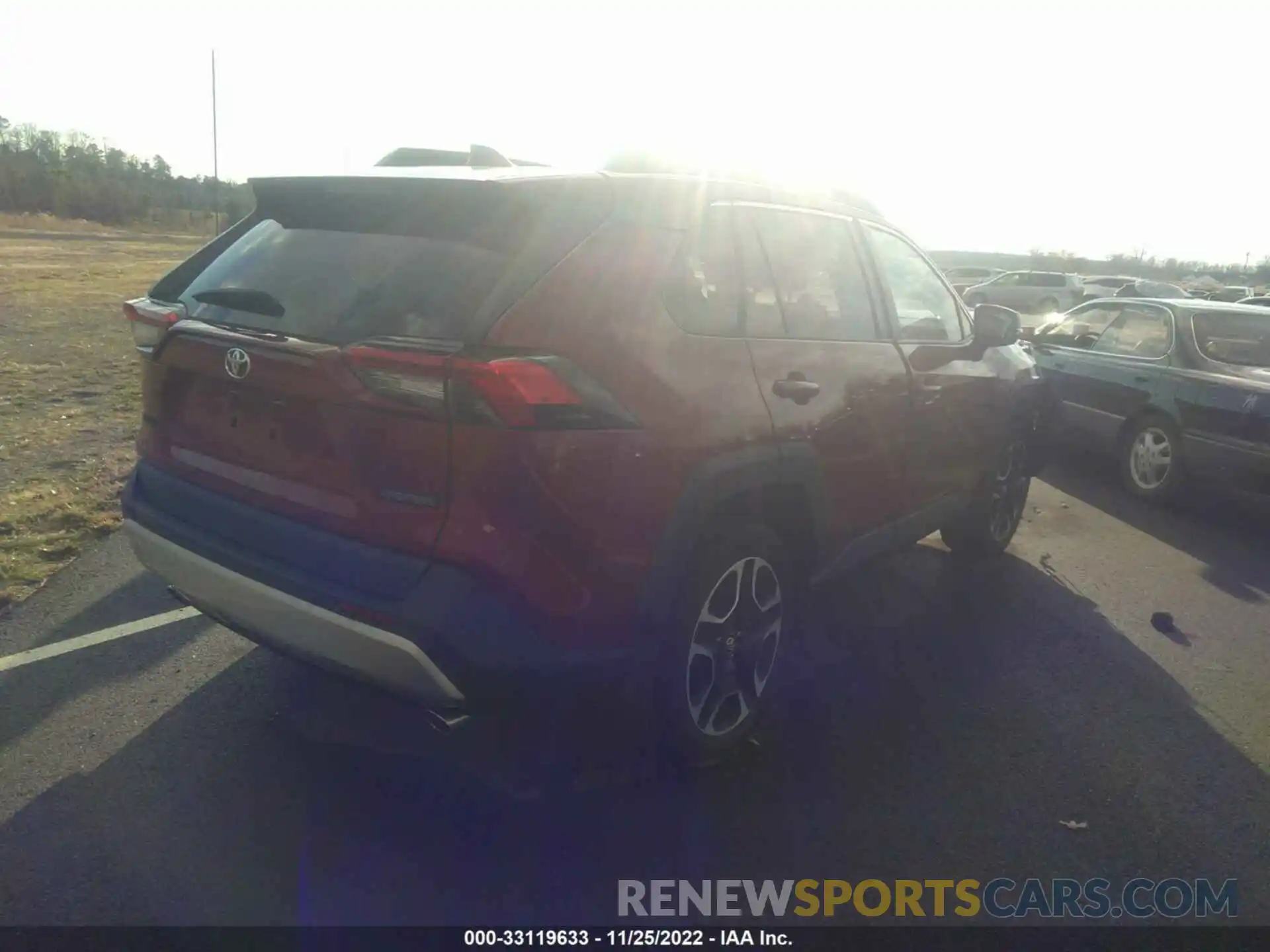 4 Photograph of a damaged car 2T3J1RFV4KW027970 TOYOTA RAV4 2019