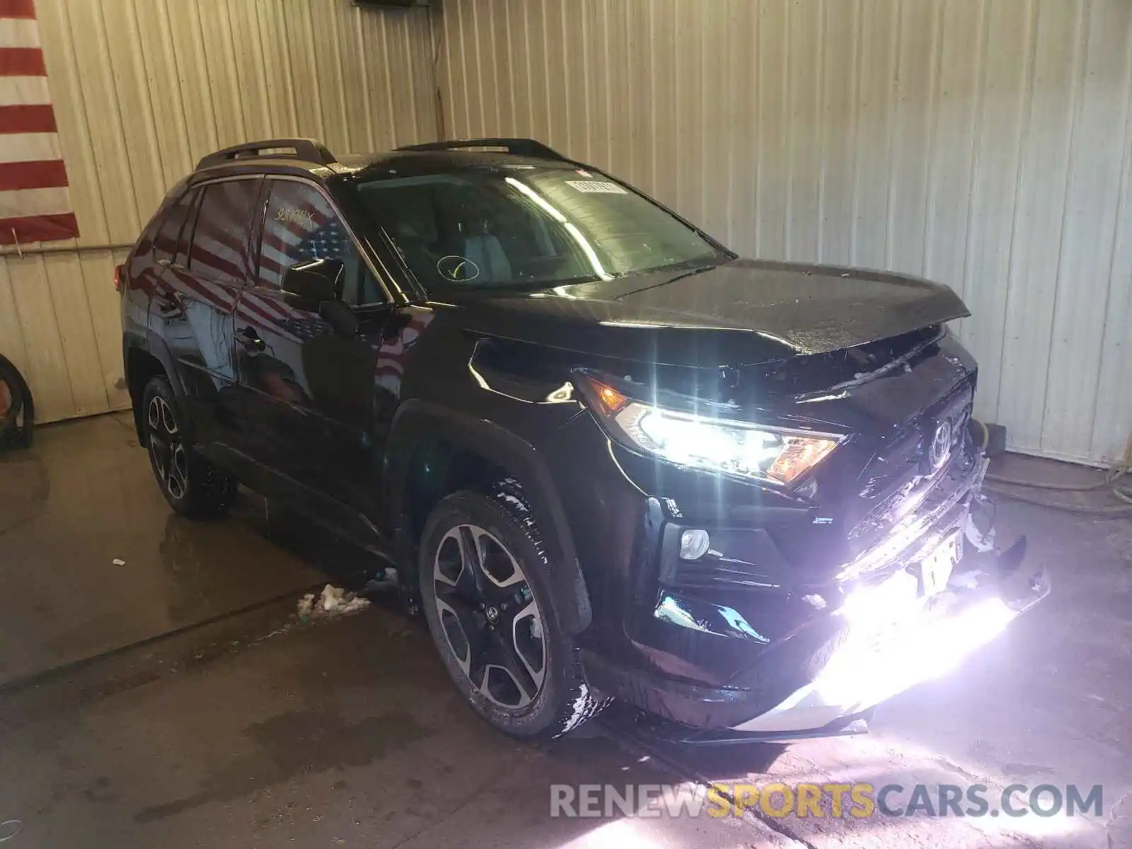 1 Photograph of a damaged car 2T3J1RFV4KW029413 TOYOTA RAV4 2019