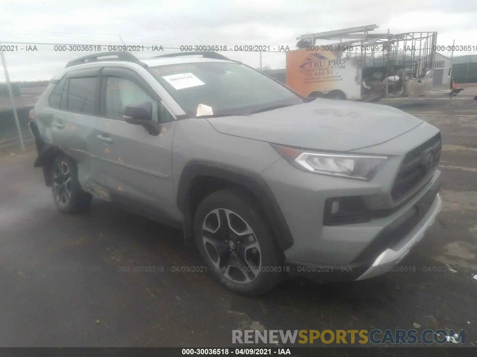 1 Photograph of a damaged car 2T3J1RFV4KW050911 TOYOTA RAV4 2019