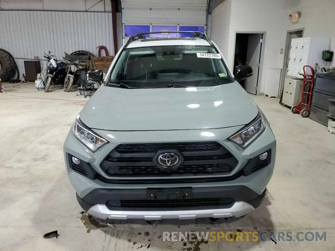 5 Photograph of a damaged car 2T3J1RFV5KC018275 TOYOTA RAV4 2019