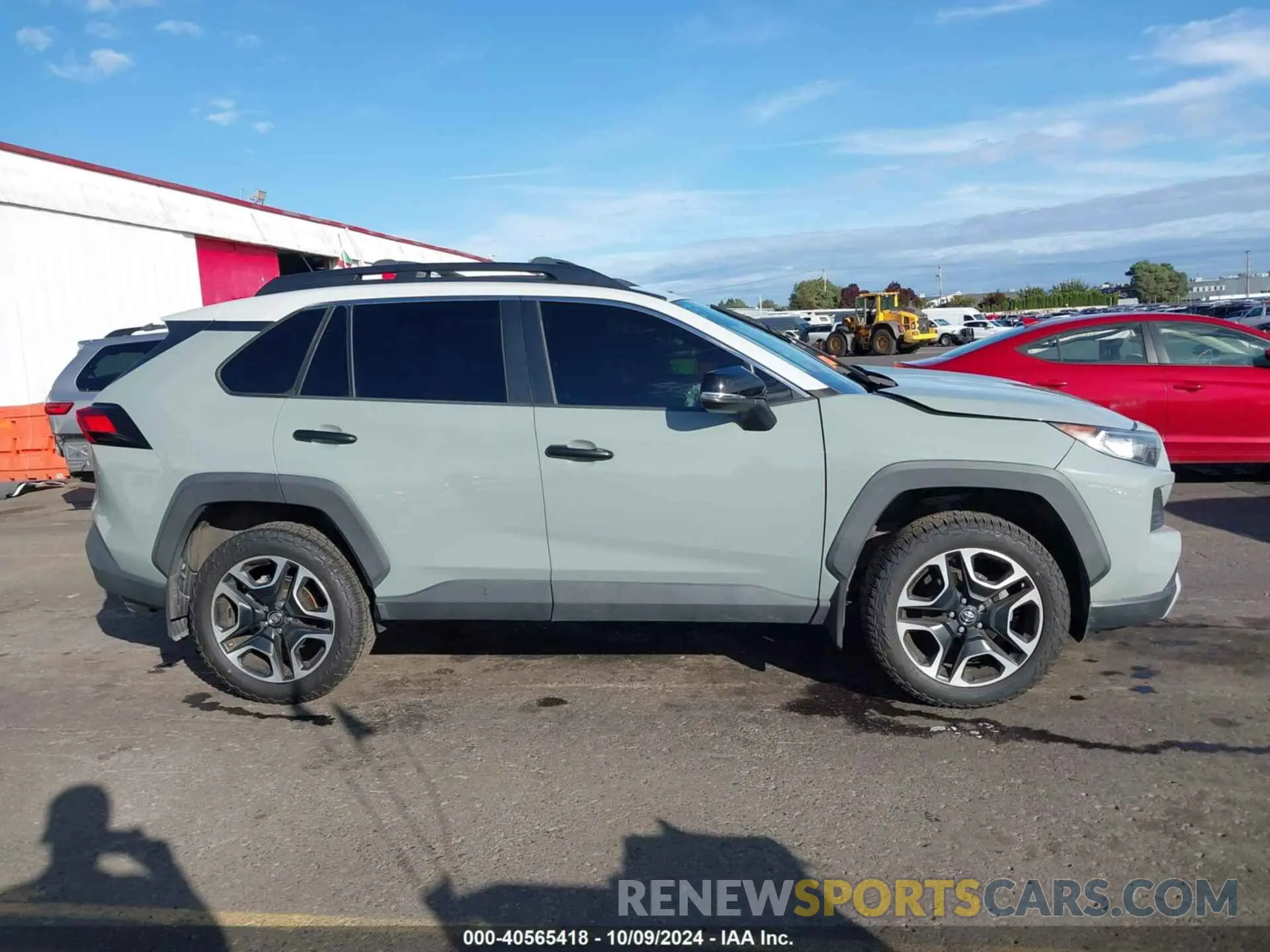 13 Photograph of a damaged car 2T3J1RFV5KC055214 TOYOTA RAV4 2019