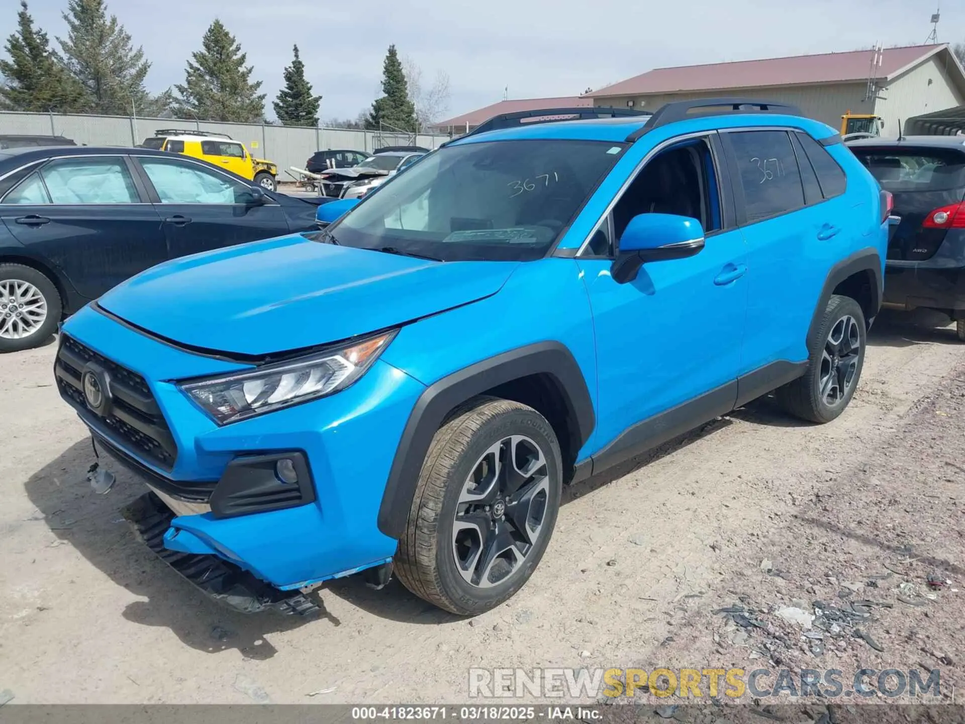 2 Photograph of a damaged car 2T3J1RFV5KW005928 TOYOTA RAV4 2019