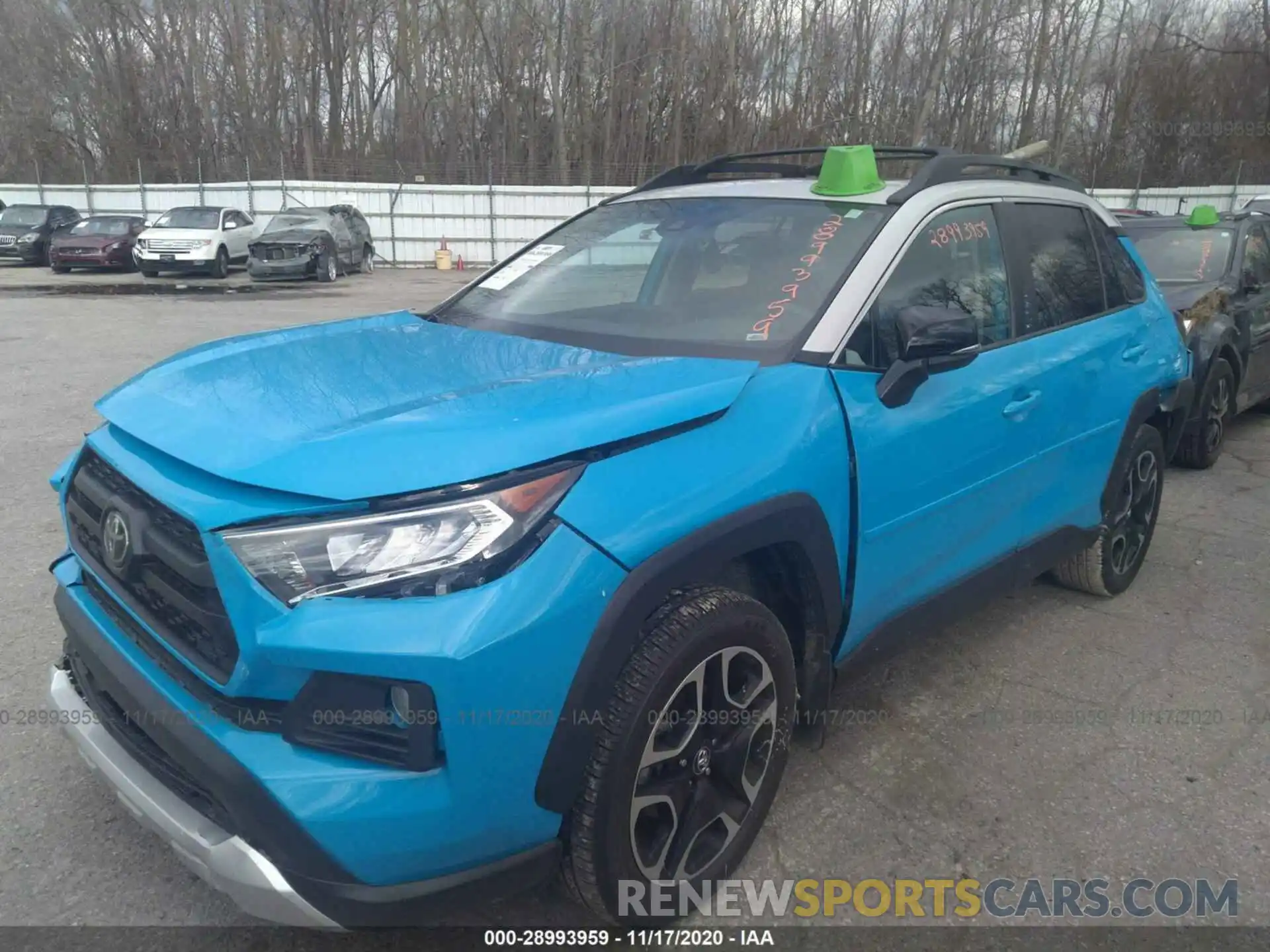 2 Photograph of a damaged car 2T3J1RFV5KW021532 TOYOTA RAV4 2019