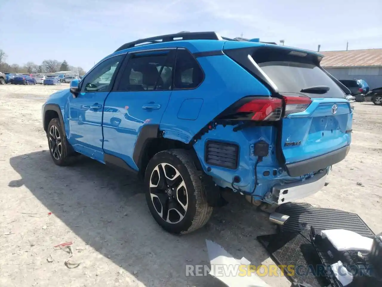 3 Photograph of a damaged car 2T3J1RFV5KW040355 TOYOTA RAV4 2019