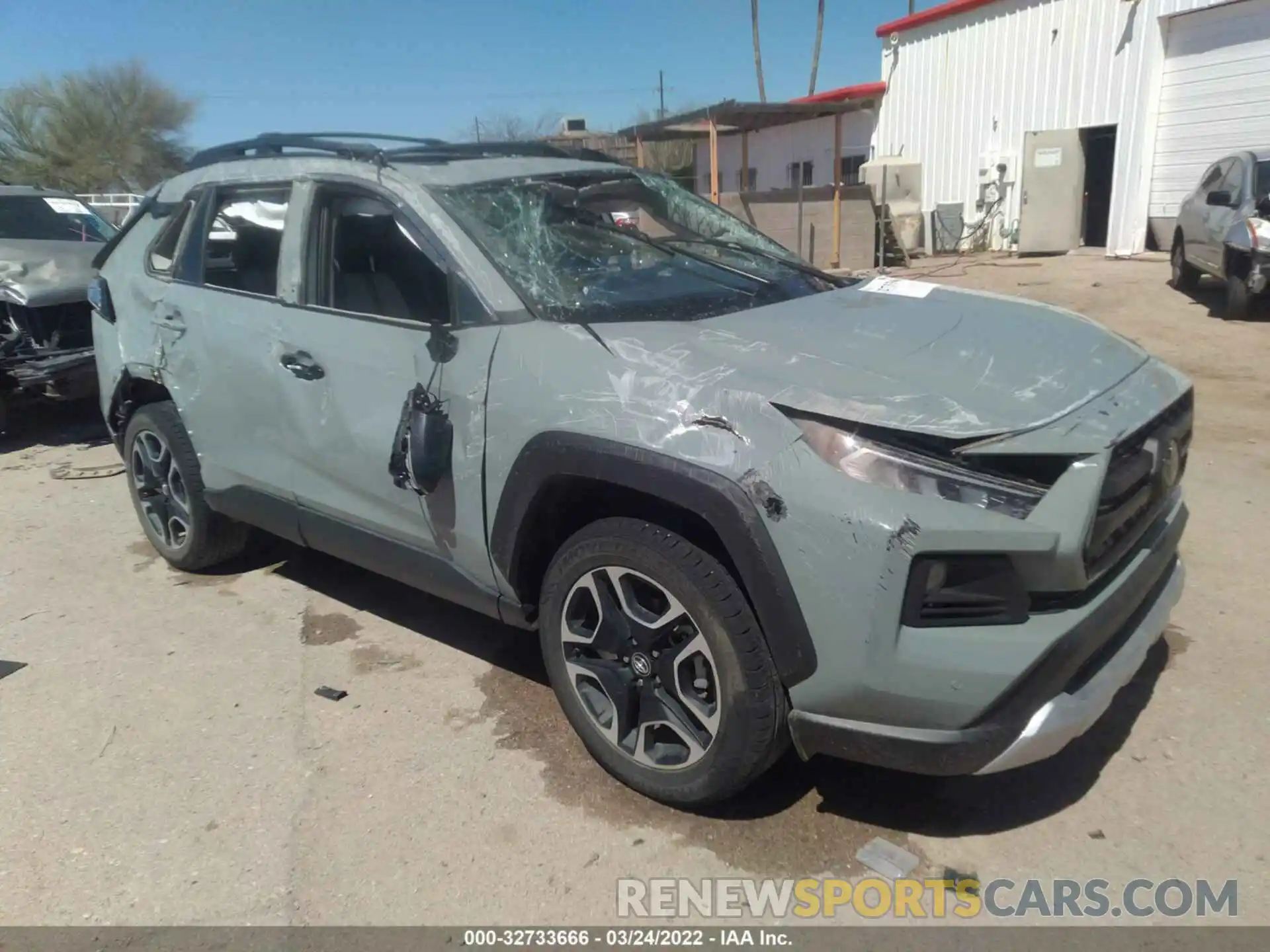 1 Photograph of a damaged car 2T3J1RFV6KC041659 TOYOTA RAV4 2019