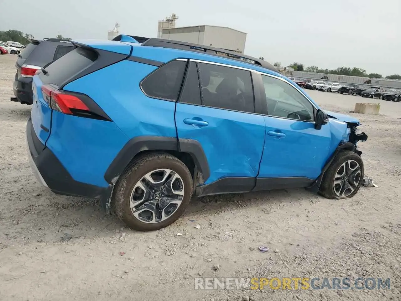 3 Photograph of a damaged car 2T3J1RFV6KC043203 TOYOTA RAV4 2019