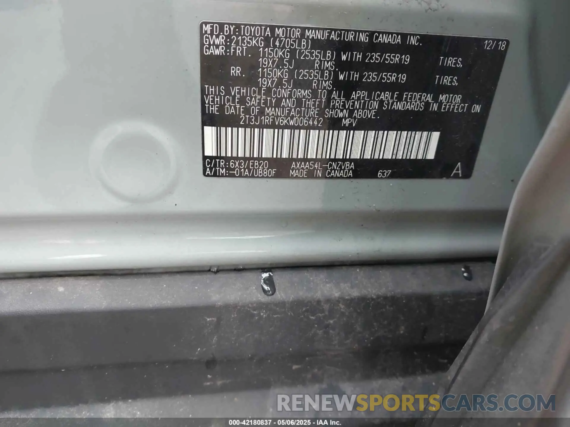 9 Photograph of a damaged car 2T3J1RFV6KW006442 TOYOTA RAV4 2019