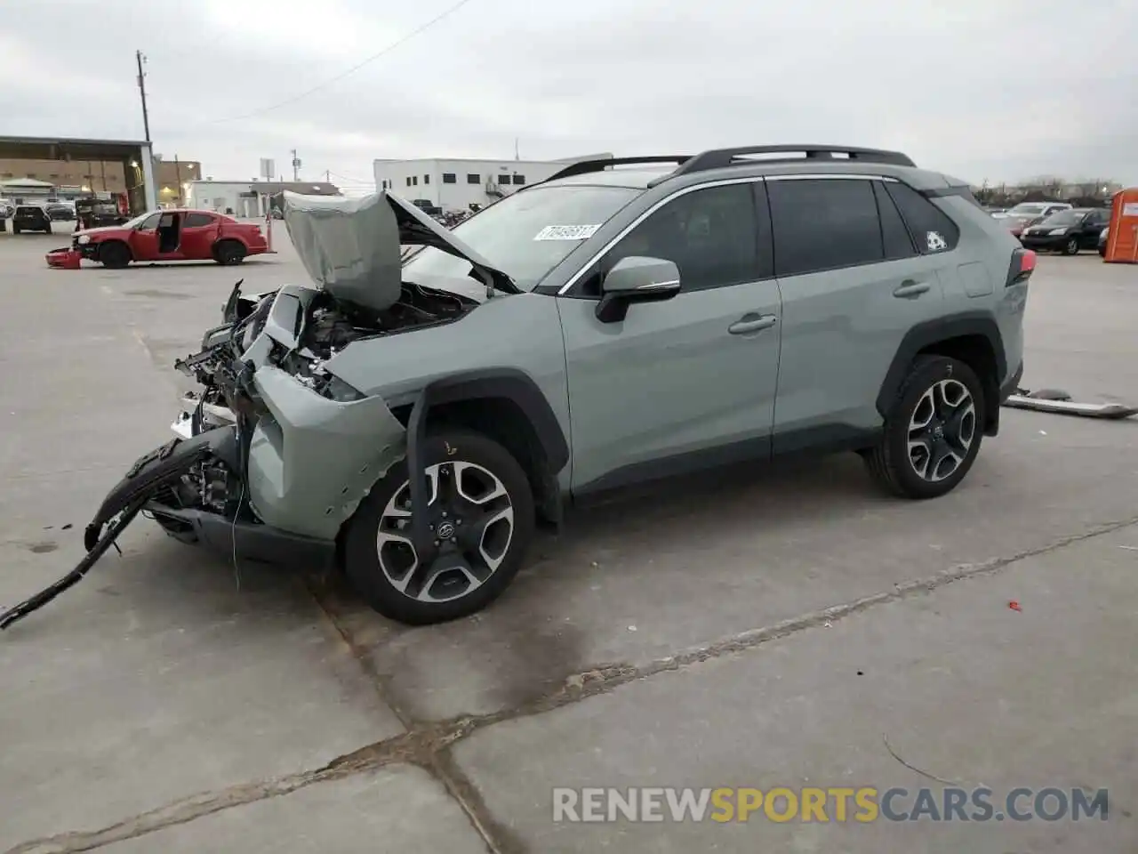 1 Photograph of a damaged car 2T3J1RFV6KW006537 TOYOTA RAV4 2019