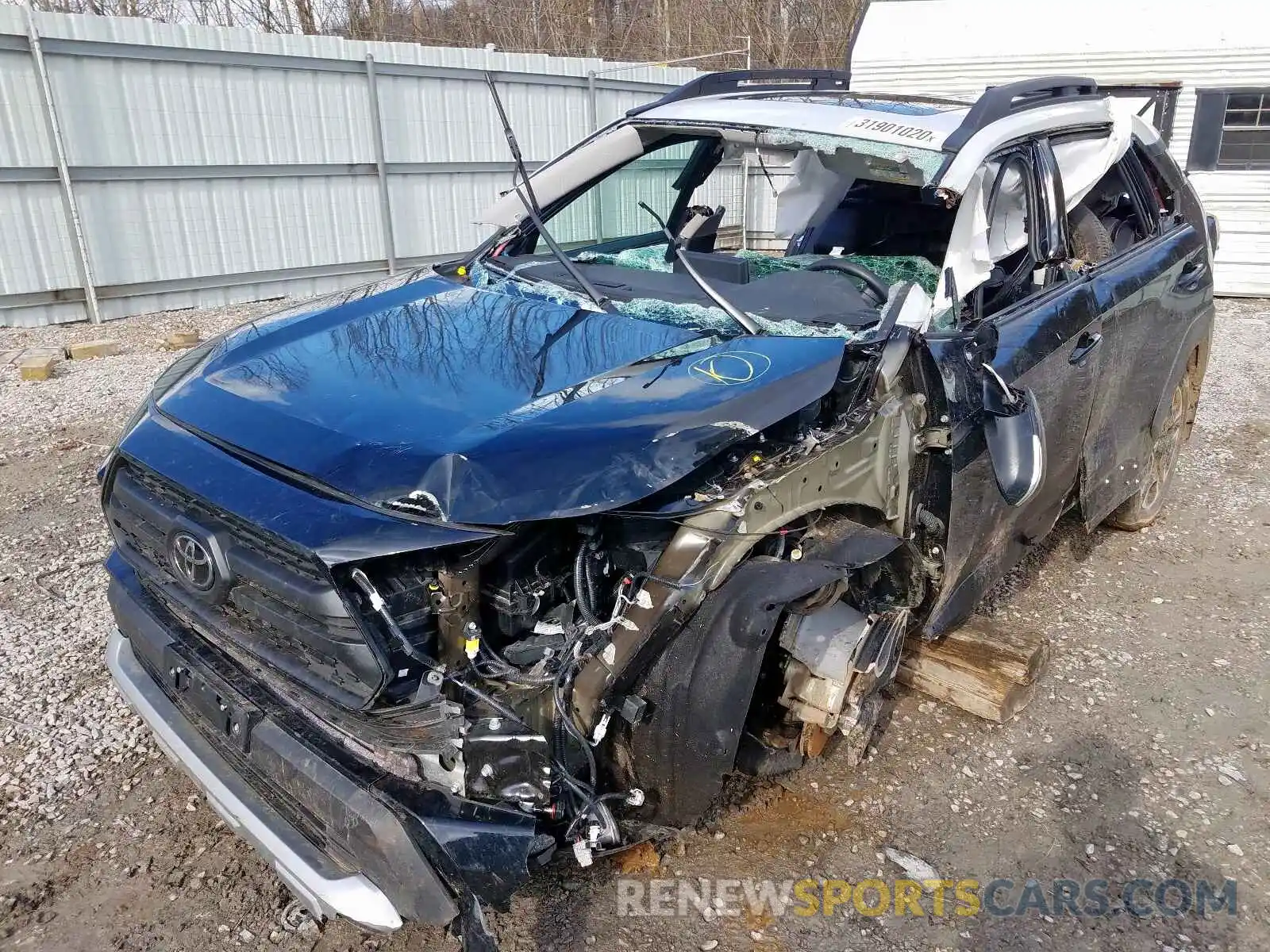 9 Photograph of a damaged car 2T3J1RFV6KW023497 TOYOTA RAV4 2019