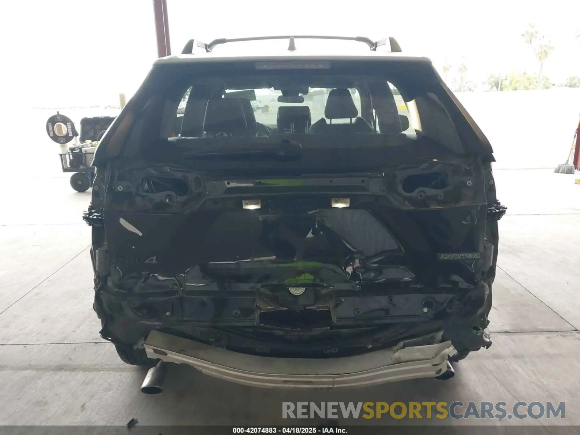 17 Photograph of a damaged car 2T3J1RFV7KC019914 TOYOTA RAV4 2019