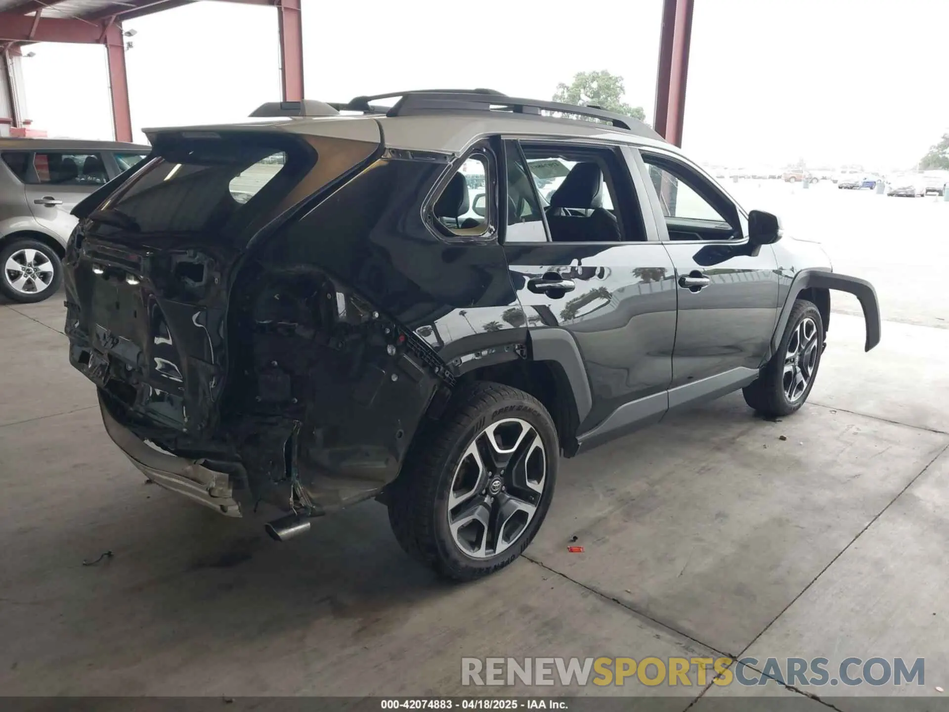 4 Photograph of a damaged car 2T3J1RFV7KC019914 TOYOTA RAV4 2019