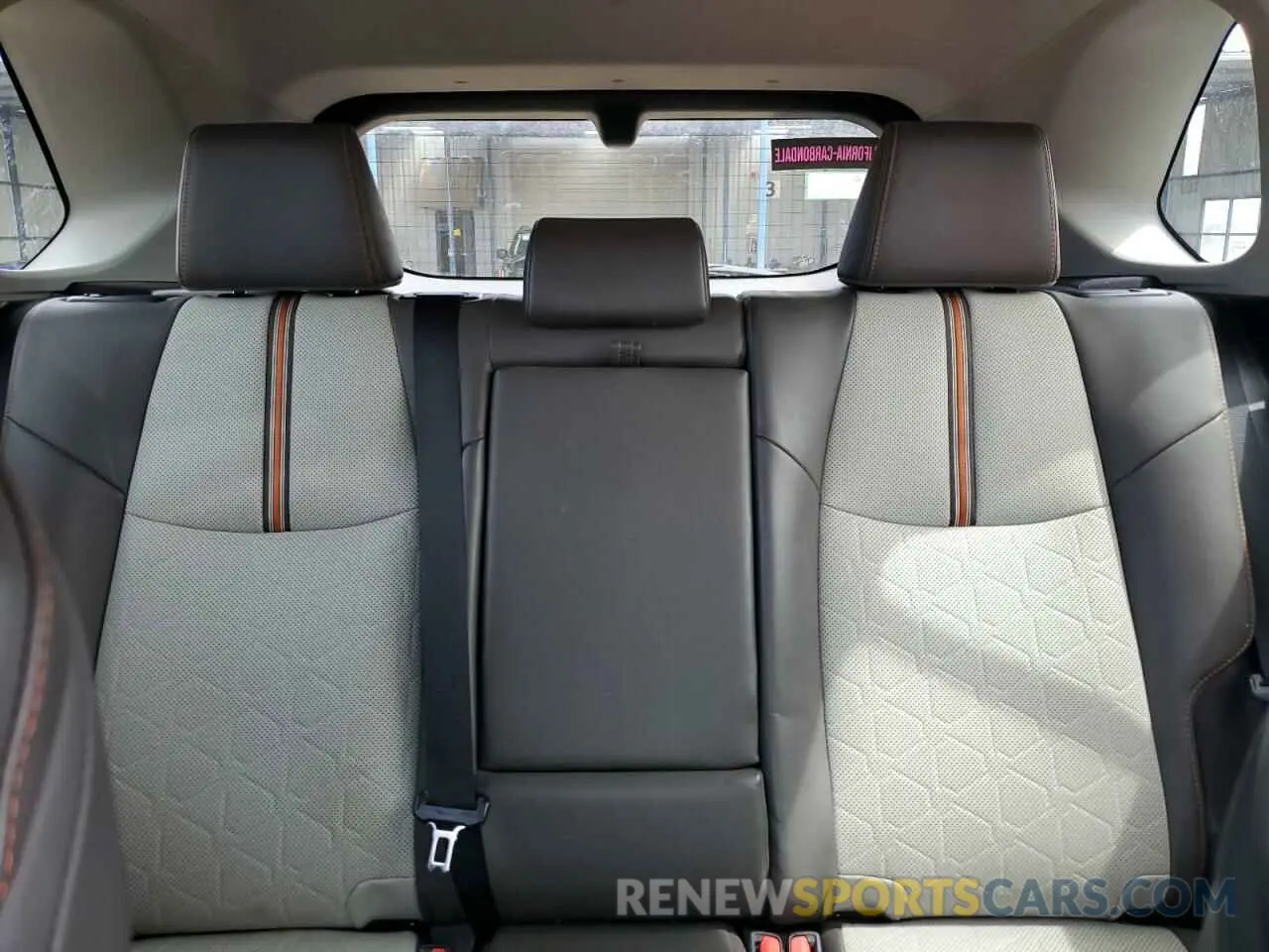 10 Photograph of a damaged car 2T3J1RFV7KC046028 TOYOTA RAV4 2019