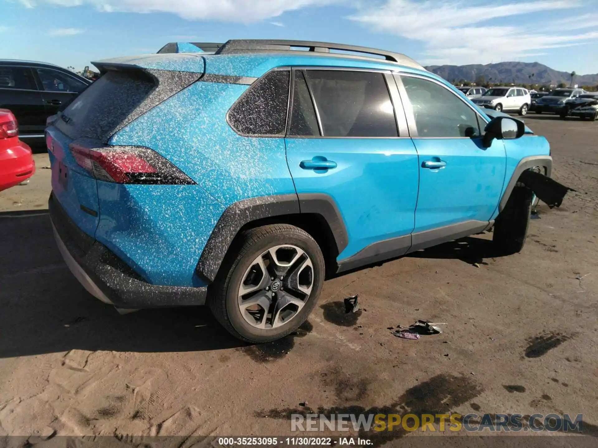 4 Photograph of a damaged car 2T3J1RFV7KW011424 TOYOTA RAV4 2019