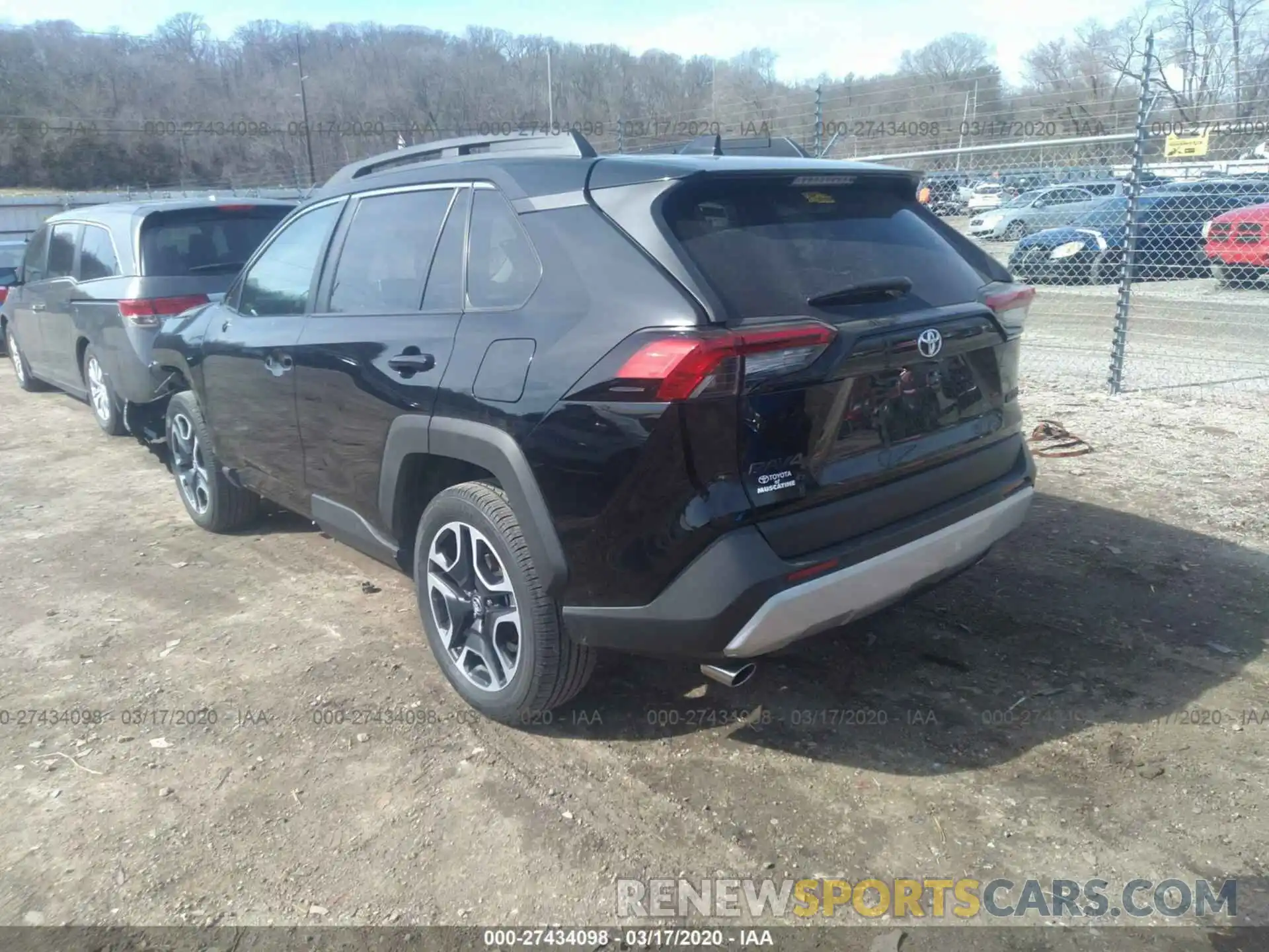 3 Photograph of a damaged car 2T3J1RFV7KW030619 TOYOTA RAV4 2019