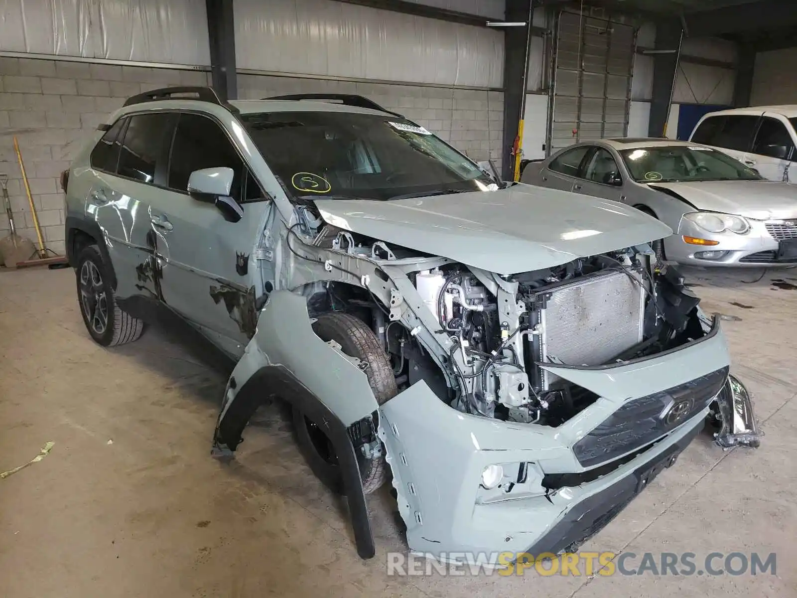 1 Photograph of a damaged car 2T3J1RFV7KW034122 TOYOTA RAV4 2019