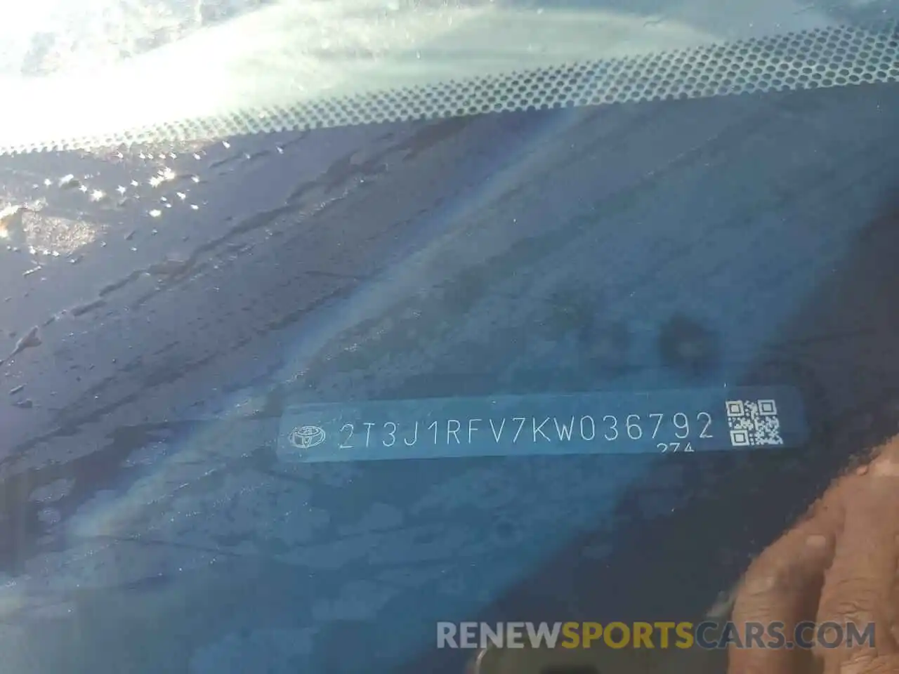 10 Photograph of a damaged car 2T3J1RFV7KW036792 TOYOTA RAV4 2019