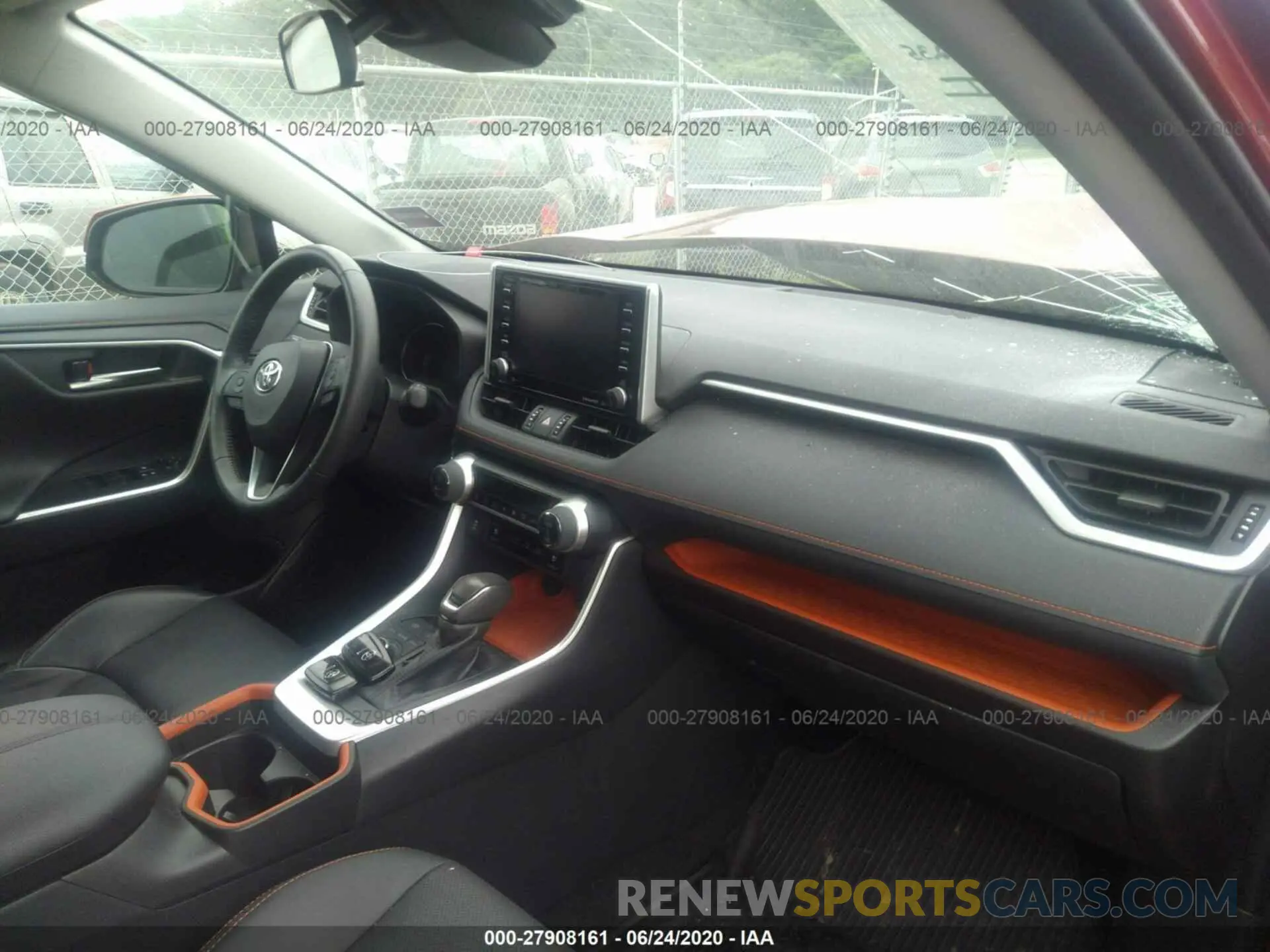5 Photograph of a damaged car 2T3J1RFV7KW043533 TOYOTA RAV4 2019