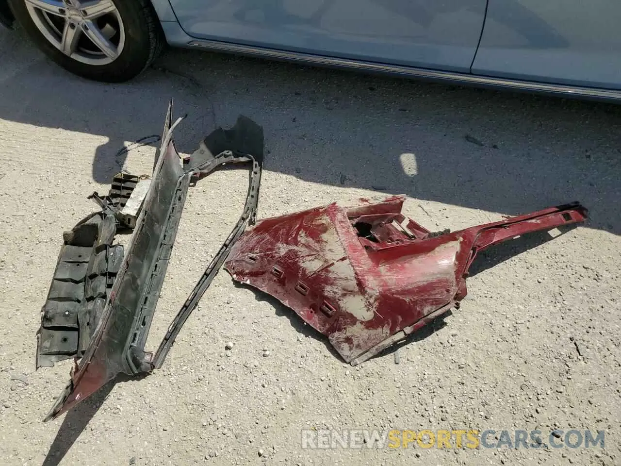 13 Photograph of a damaged car 2T3J1RFV8KC012552 TOYOTA RAV4 2019