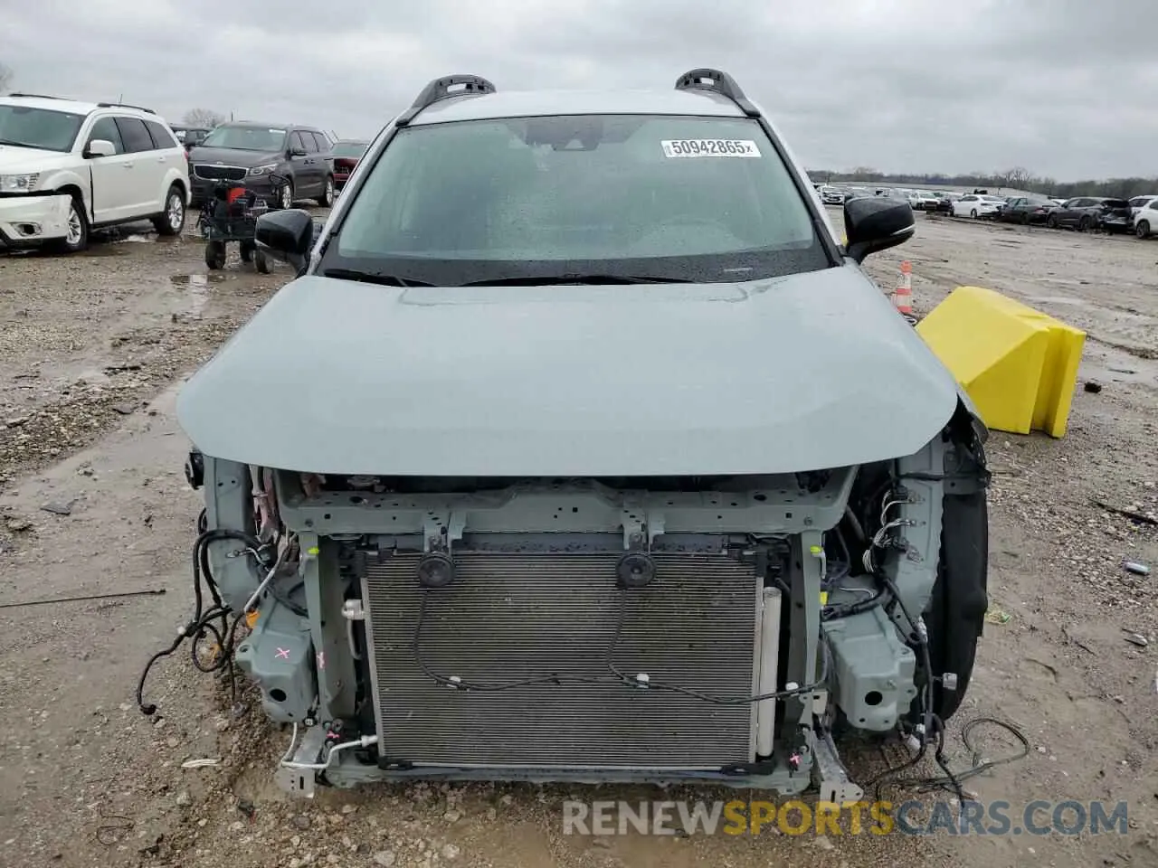 5 Photograph of a damaged car 2T3J1RFV8KC020571 TOYOTA RAV4 2019