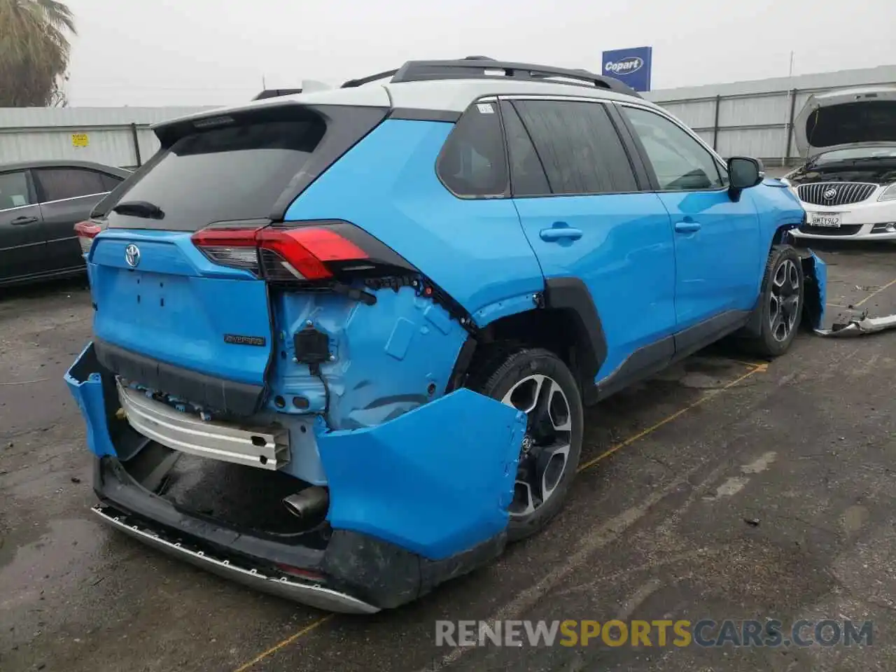 4 Photograph of a damaged car 2T3J1RFV8KC047690 TOYOTA RAV4 2019