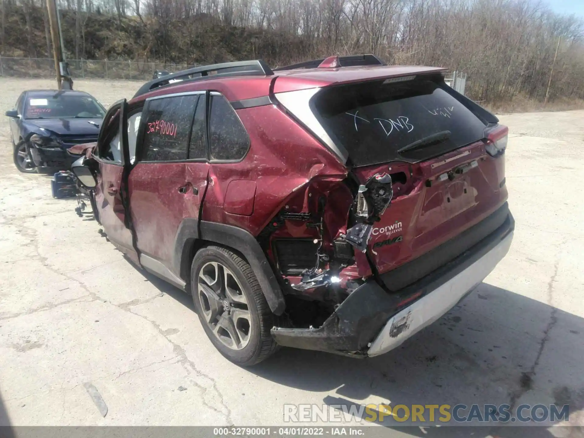 3 Photograph of a damaged car 2T3J1RFV8KC053425 TOYOTA RAV4 2019