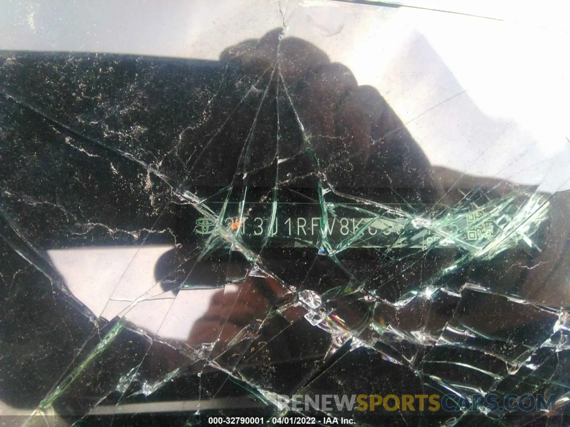 9 Photograph of a damaged car 2T3J1RFV8KC053425 TOYOTA RAV4 2019