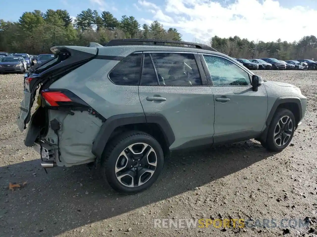 3 Photograph of a damaged car 2T3J1RFV8KW004370 TOYOTA RAV4 2019