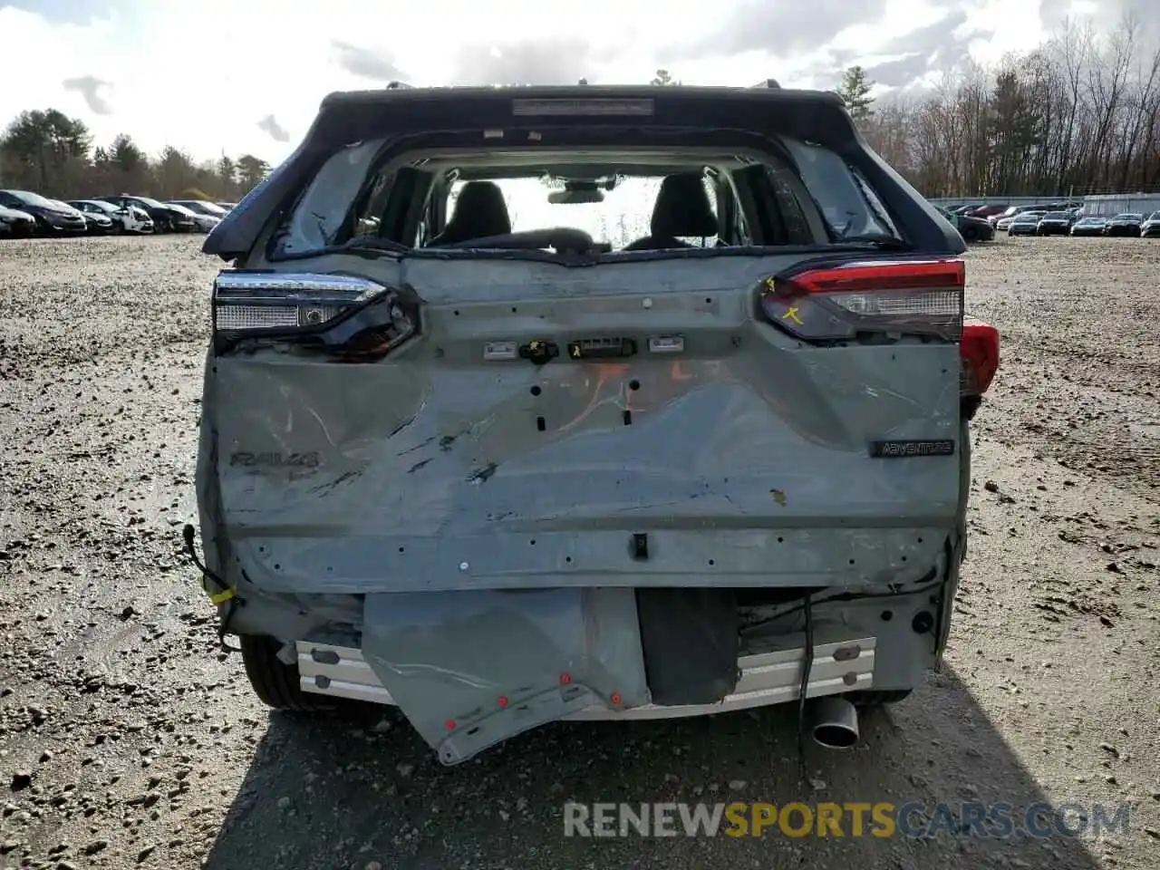 6 Photograph of a damaged car 2T3J1RFV8KW004370 TOYOTA RAV4 2019