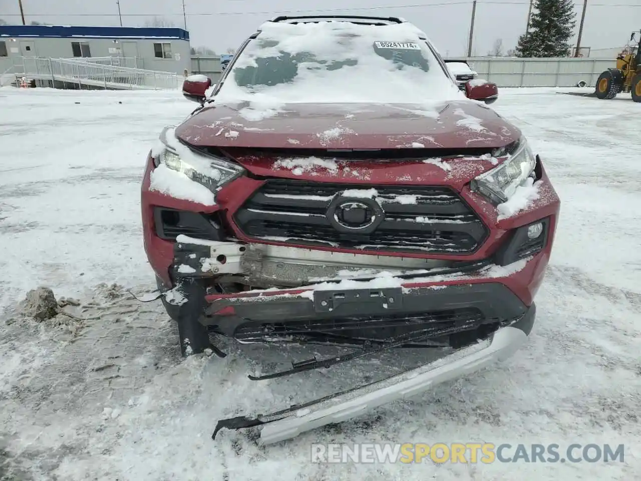 5 Photograph of a damaged car 2T3J1RFV8KW005731 TOYOTA RAV4 2019