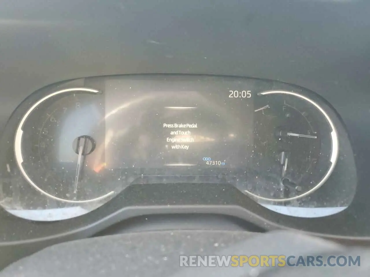 9 Photograph of a damaged car 2T3J1RFV8KW017068 TOYOTA RAV4 2019