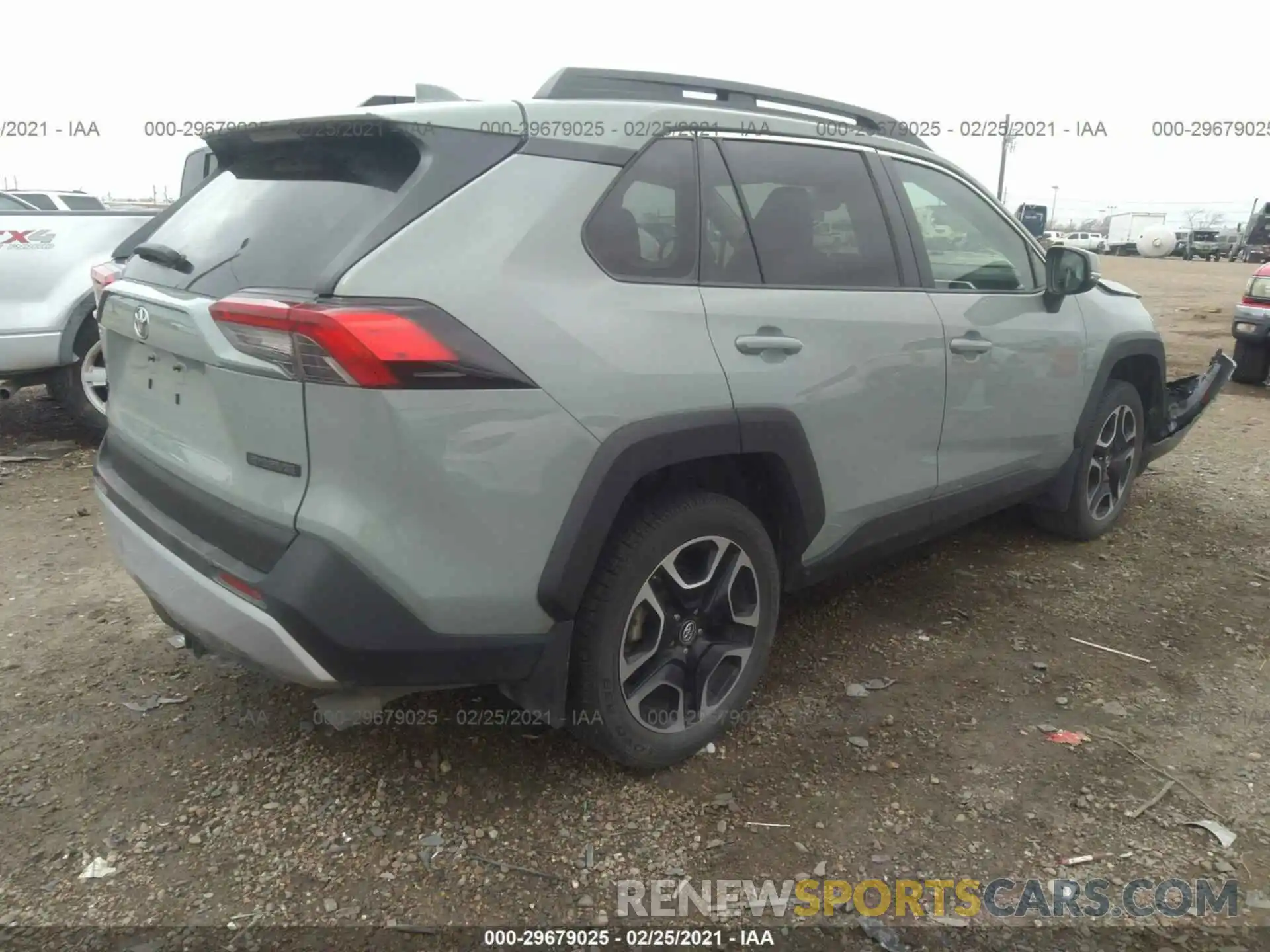 4 Photograph of a damaged car 2T3J1RFV8KW019144 TOYOTA RAV4 2019