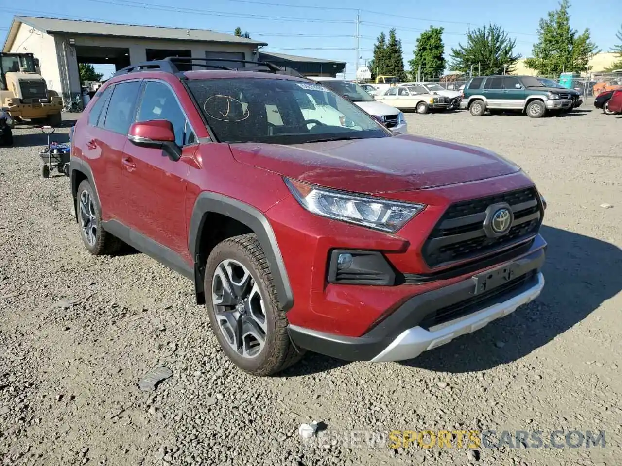 1 Photograph of a damaged car 2T3J1RFV8KW025381 TOYOTA RAV4 2019