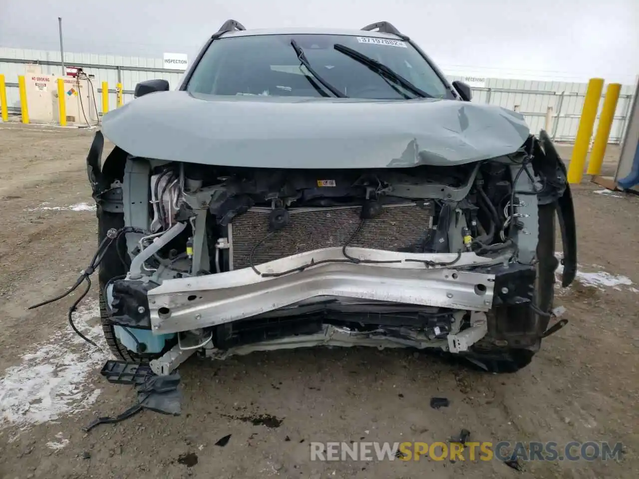 9 Photograph of a damaged car 2T3J1RFV8KW034632 TOYOTA RAV4 2019