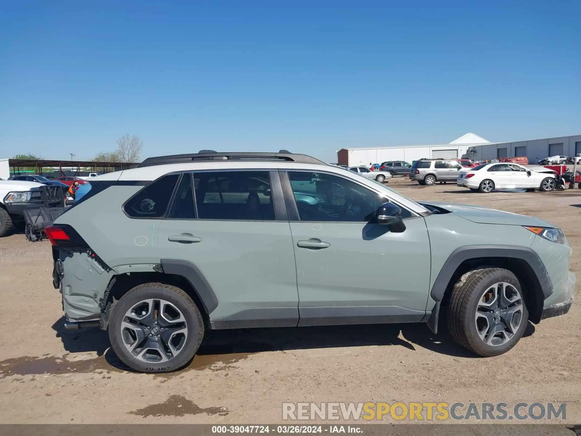 13 Photograph of a damaged car 2T3J1RFV8KW041337 TOYOTA RAV4 2019