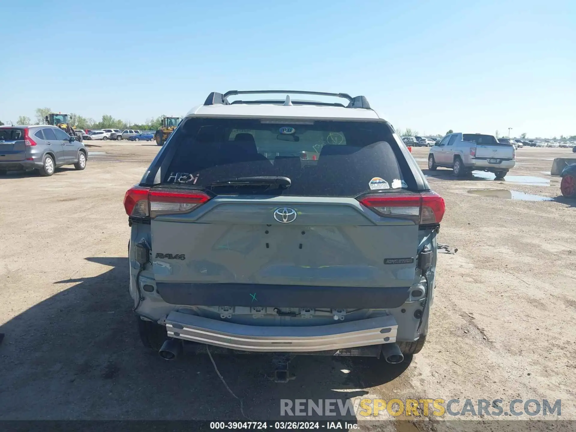 6 Photograph of a damaged car 2T3J1RFV8KW041337 TOYOTA RAV4 2019