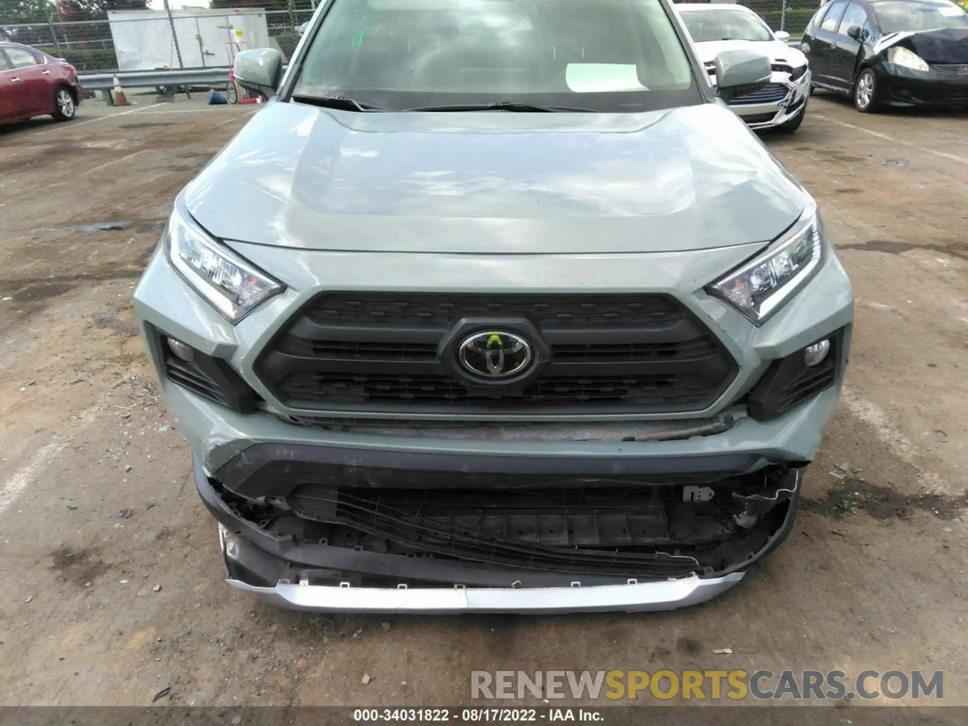 6 Photograph of a damaged car 2T3J1RFV9KC003696 TOYOTA RAV4 2019