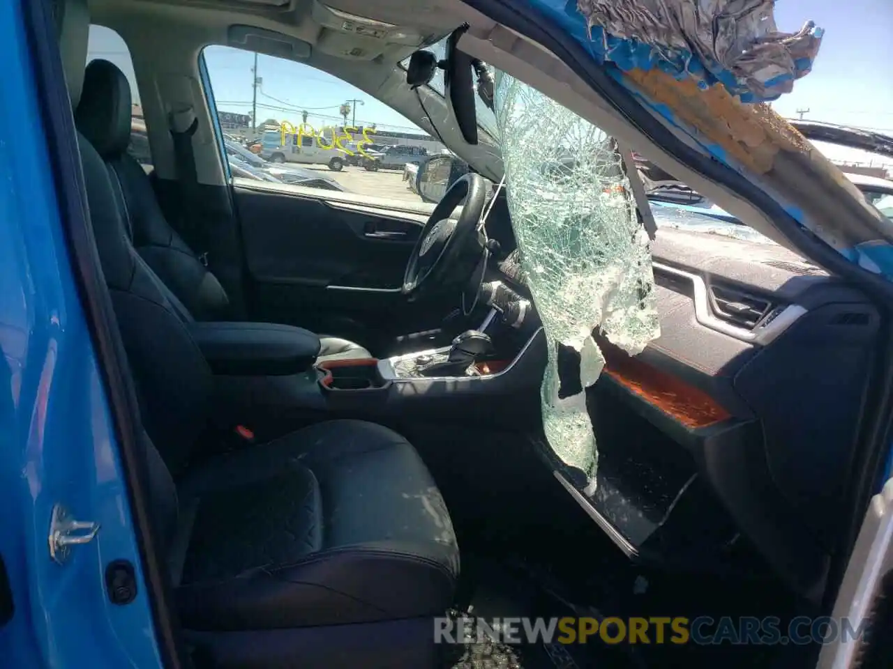 5 Photograph of a damaged car 2T3J1RFV9KC013564 TOYOTA RAV4 2019