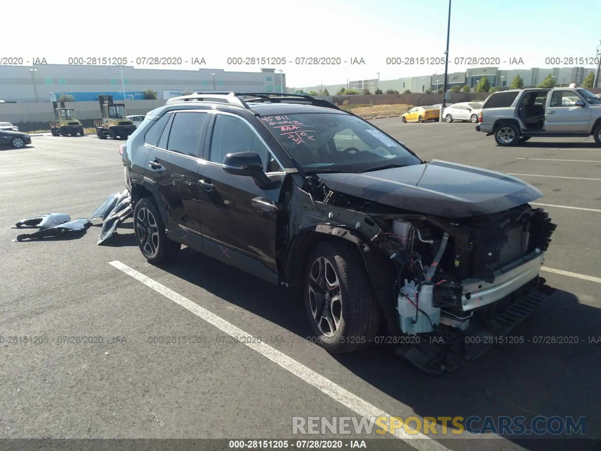 1 Photograph of a damaged car 2T3J1RFV9KW017130 TOYOTA RAV4 2019